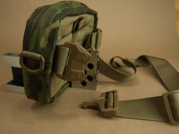 Waist Pack in MultiCam Tropic