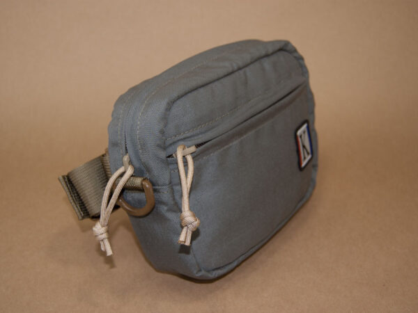 Kerneweick Waist Pack in Wolf Gray